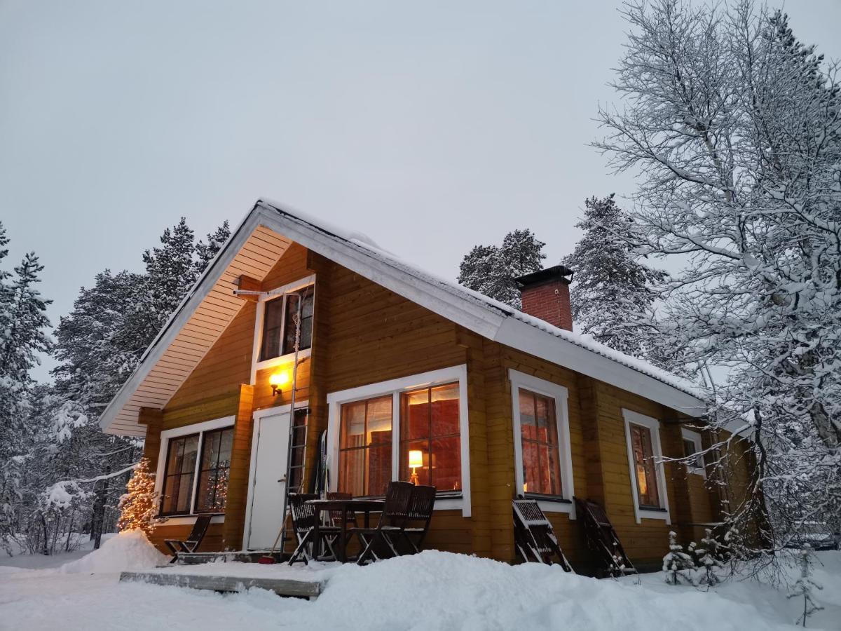 Villa Revontulen Tupa à Kaamanen Extérieur photo